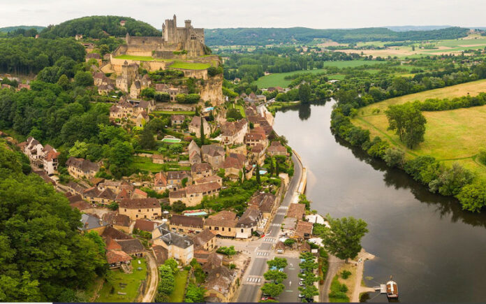5 Gorgeous Medieval Villages in France