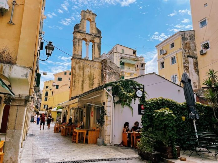 Places in Greece That Are Too Pretty to Believe