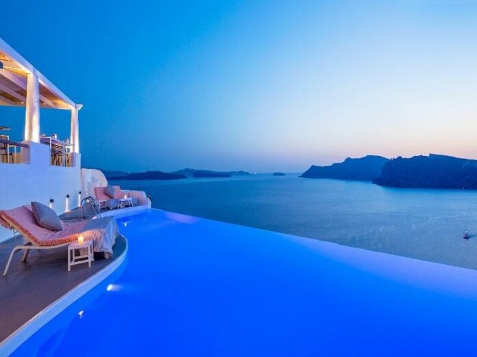Places in Greece That Are Too Pretty to Believe